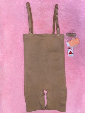 Lycra Shapewear Medium/Large Beige Nude Crotchless Highwaist Stretch Seamless